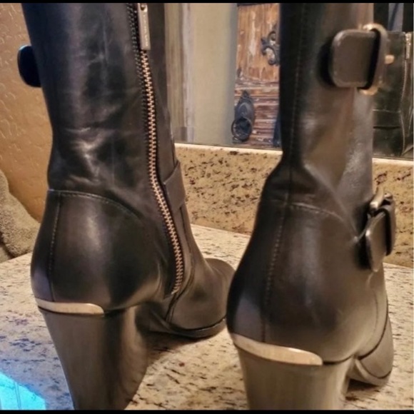 MICHAEL KORS~ ASHTON Model Black Boots- Size 5.5 *Read bio* - Picture 2 of 6